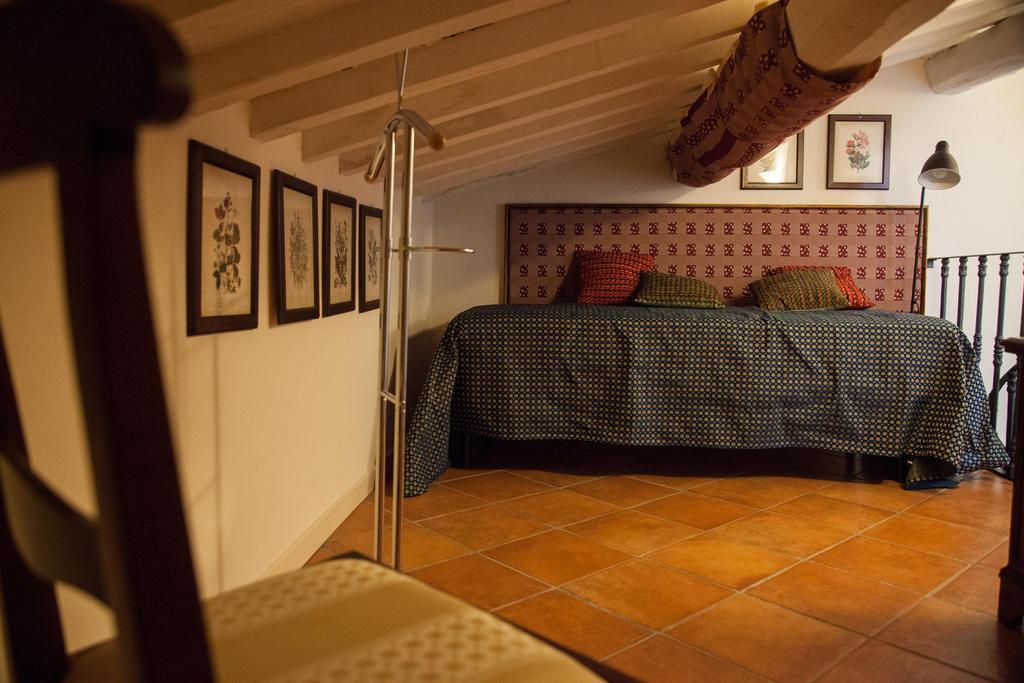Hotel Locanda Degli Artisti Borgo San Lorenzo Room photo
